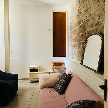 Apartment Split Split